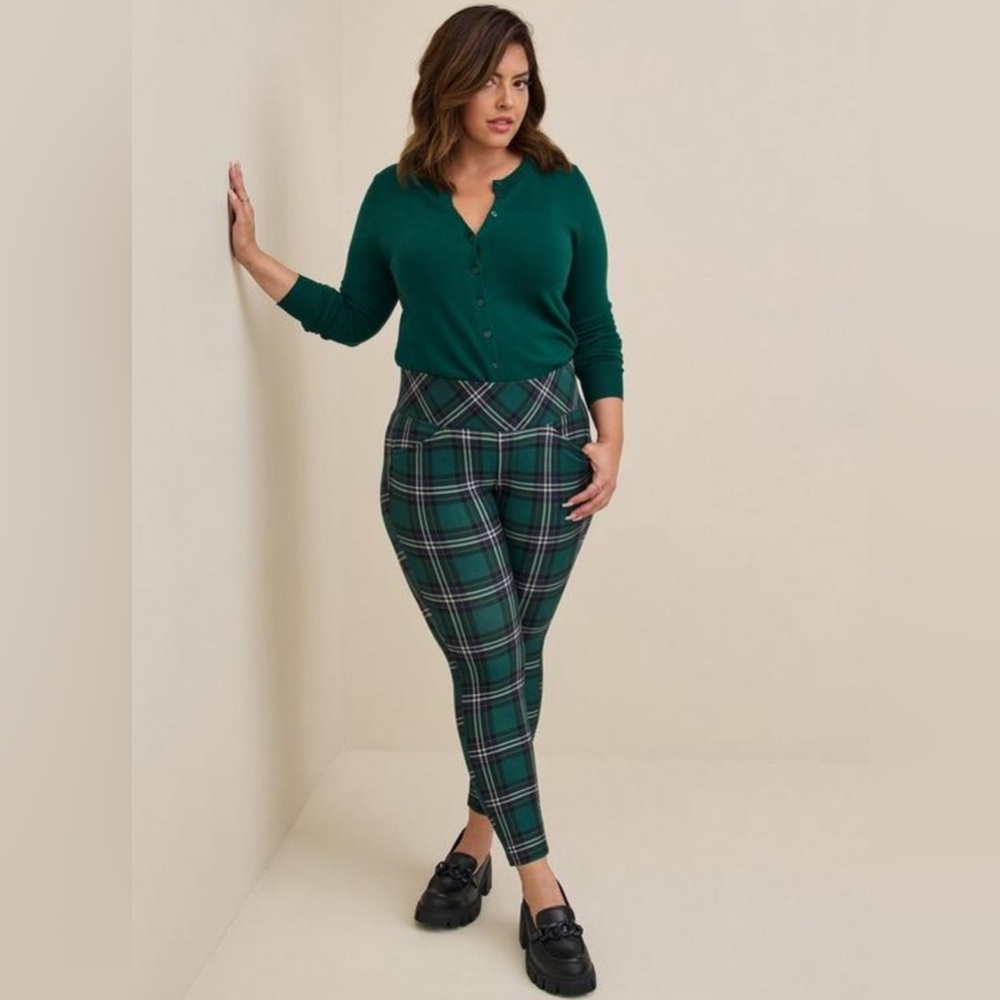 Torrid Dark Green Plaid Leggings